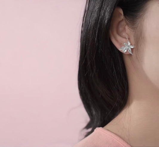 Iris ørestikker, sølv