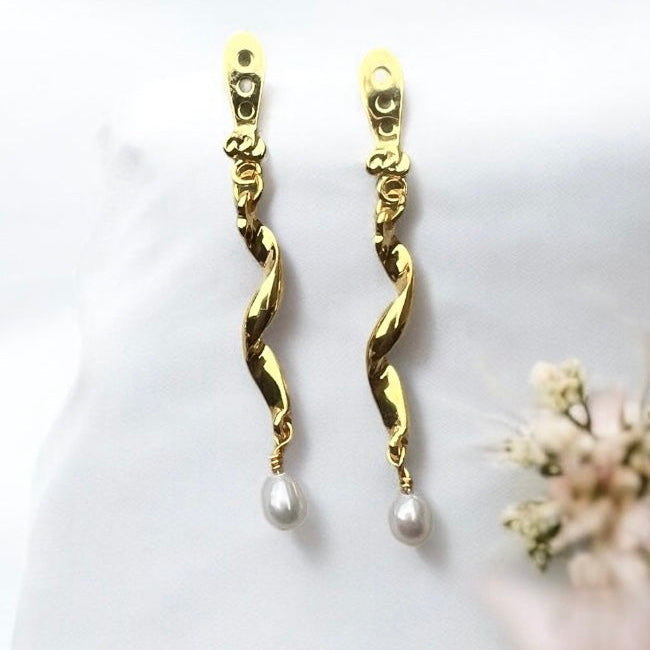 Stine behind ear, forgyldt