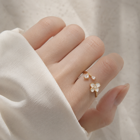 Daisy ring, forgyldt sølv